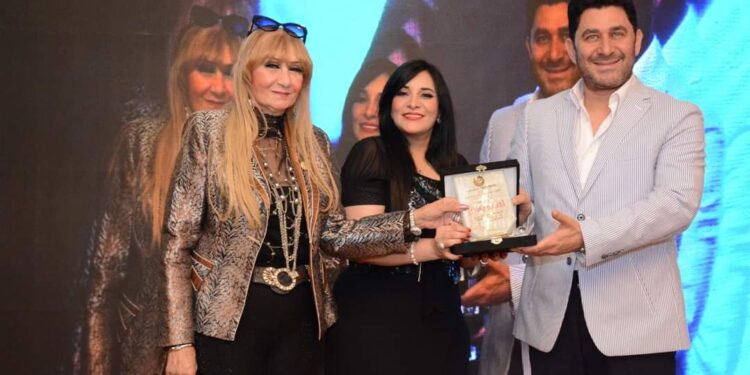 ملتقى رجال الأعمال وسيدات المجتمع الذهبي في دورته الثالثة