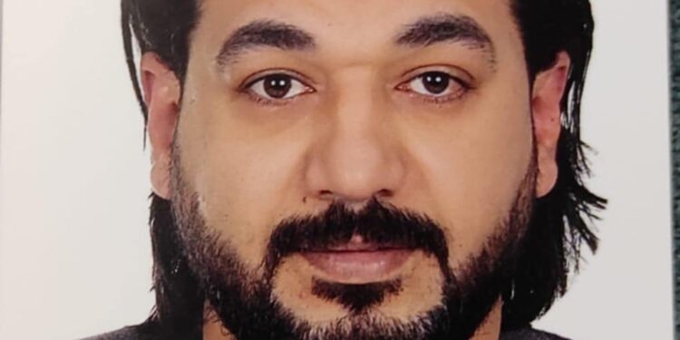 عدنان ابو هاني يتبرع ٦٠ الف جنية لجمعية الامل باسوان