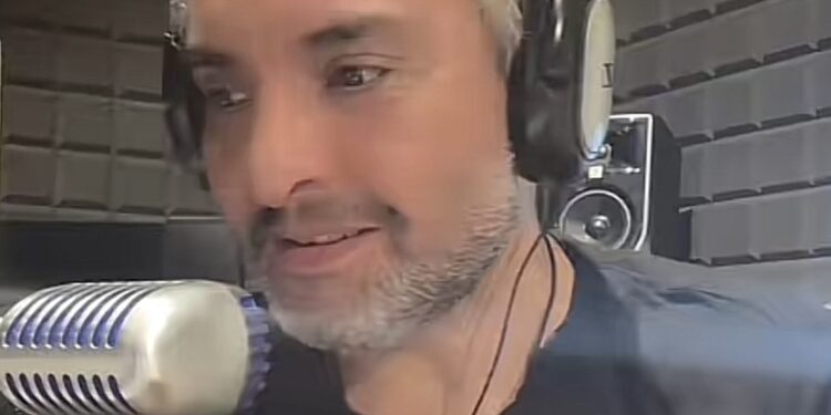 شريف الحلو يدعم الصحفية نانيس هنري علي التك توك