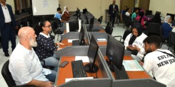 التعليم العالي : 250 ألف طالب يسجلون في تنسيق المرحلة الثانية للقبول بالجامعات