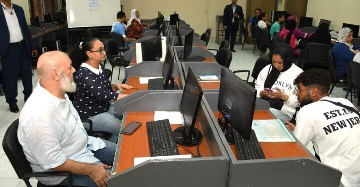 التعليم العالي : 294 ألف طالب يسجلون في تنسيق المرحلة الثانية للقبول بالجامعات