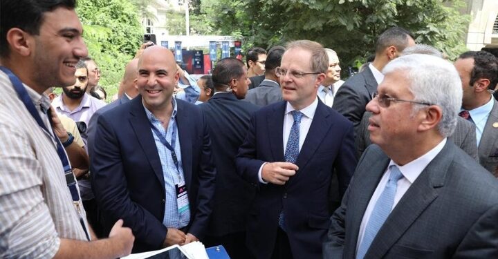 التعليم العالي : مراكز التطوير المهني بالجامعات نافذة الطلاب والخريجين على سوق العمل