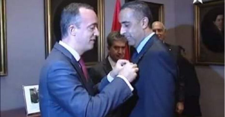 لهذه الأسباب يستحق حموشي الاوسمة والخلود  في منصبه عكس بعض من يطالب الشعب بإقالتهم