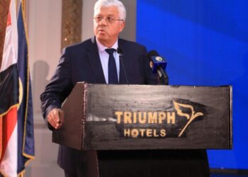 وزير التعليم العالي يشهد احتفالية حزب حماة الوطن لتكريم أوائل الشهادات الثانوية 2023 -2024م