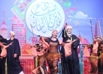 “القومية للفنون الشعبية” تبهر جمهور “صيف الإنتاج الثقافى”