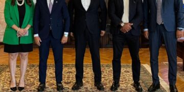 شباب القادة والمصرية للاتصالات WE يعقدان اجتماعا لمتابعة أهم المشاريع والبرامج التي سيتم تنفيذها خلال الفترة القادمة