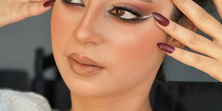 تألق كبير لخبيرة التجميل هدى نبيل