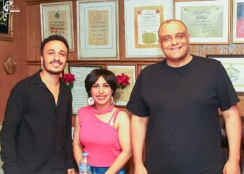 نجاح رائع للفنانة آية الوكيل في مسرحية(الفار الطباخ)