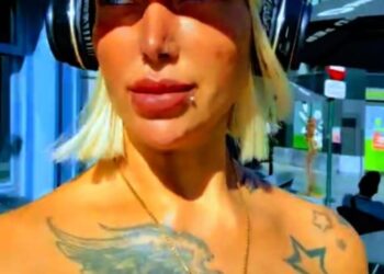 ظهور فرح معروفى عارضه الازياء العالميه بشكل جديد ومختلف تبهر معجبيها على السوشيال ميديا