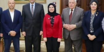محافظ دمياط يُعلن عن فتح ثلاث فصول للتمريض جديدة بنات وبنين استجابة لطلبات أولياء الأمور