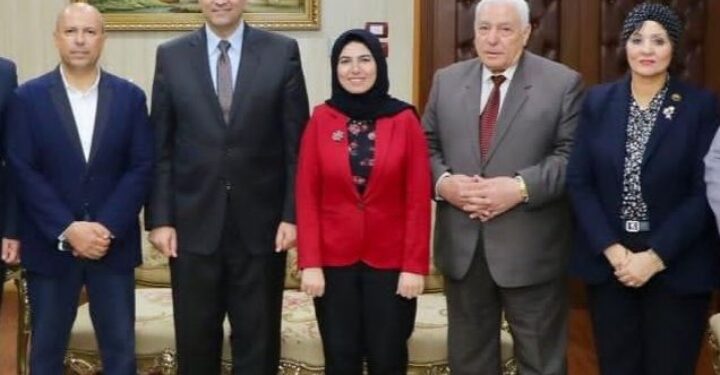 محافظ دمياط يُعلن عن فتح ثلاث فصول للتمريض جديدة بنات وبنين استجابة لطلبات أولياء الأمور