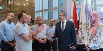 نائب وزير التعليم العالي للابتكار والبحث العلمي يقوم بزيارة لمتابعة العمل بالمدينة العلمية لمعهد “بحوث الإلكترونيات