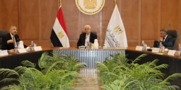 وزير التعليم العالي يرأس اجتماع مجلس المراكز والمعاهد والهيئات البحثية