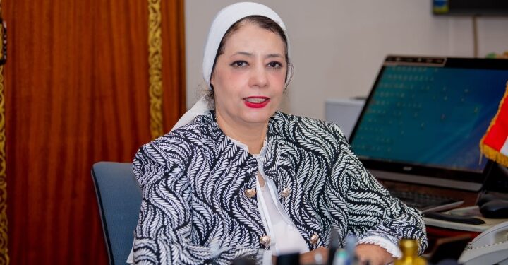 رانيا شرعان : مكتبة مصر العامة تعلب  دورًا بارزا في معركة محو الأمية