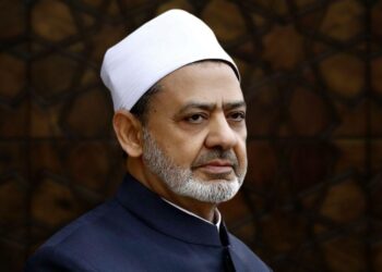 شيخ الأزهر يهنئ الرئيس السيسي والأمة الإسلامية بمناسبة ذكرى المولد النبوي الشريف