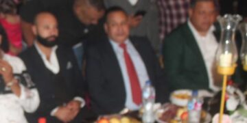 حضور المعلم صبري نخنوخ و جون نخوخ  حفل زفاف المطرب عمرو الجزار