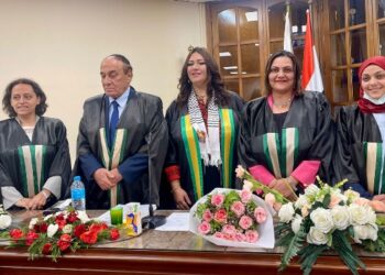 الصحافة الاقتصادية الفلسطينية فى رسالة دكتوراة بإعلام عين شمس