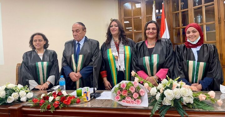 الصحافة الاقتصادية الفلسطينية فى رسالة دكتوراة بإعلام عين شمس