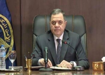 الدكتور سعيد دراز رجل الأعمال يشاطر اللواء محمود توفيق وزير الداخلية في وفاة والدته