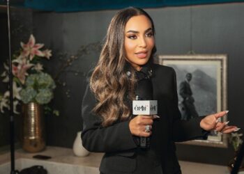 الاماراتية رشا الظنحاني تعرب عن سعادتها بتجربتها الانتاجية فيلم “عنب”