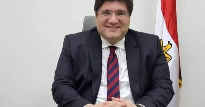 التعليم العالي : تكليف الدكتور أيمن فريد بتسيير أعمال قطاع الشئون الثقافية والبعثات