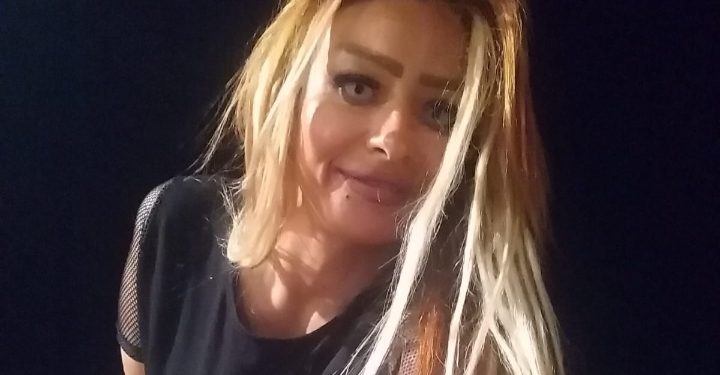 مهره الفنانه الأستعراضيه تبهر الجميع فى أحد سيشن لها على السوشيال ميديا