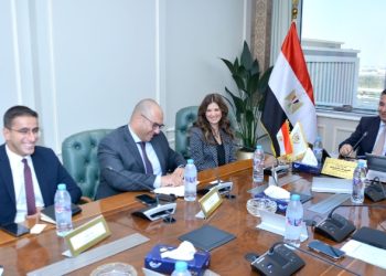 وزير التموين يبحث مع شركة مايكروسوفت العالمية سبل التعاون في مجالات التحول الرقمي وتكامل قواعد البيانات