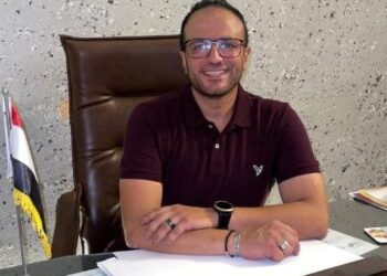 تتوالى حلقات برنامج ( مع الناس  ) واستضافت شخصيات مميزة ومناقشة موضوعات مهمة ومفيدة للمجتمع