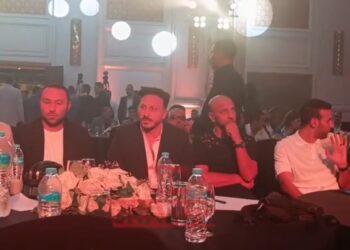 نجاتي كريم عبد العزيز استاذ وسعيد بمسلسل الحشاشين