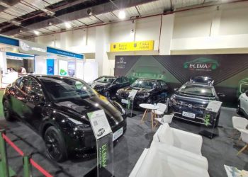 الإيمان للسيارات الكهربائية .. تبهر الزوار بتشكيلة متميزة من السيارات الكهربائية