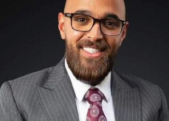 يجمع بين الفخامة والتكنولوجيا ويُلبي احتياجات الشركات الكبرى