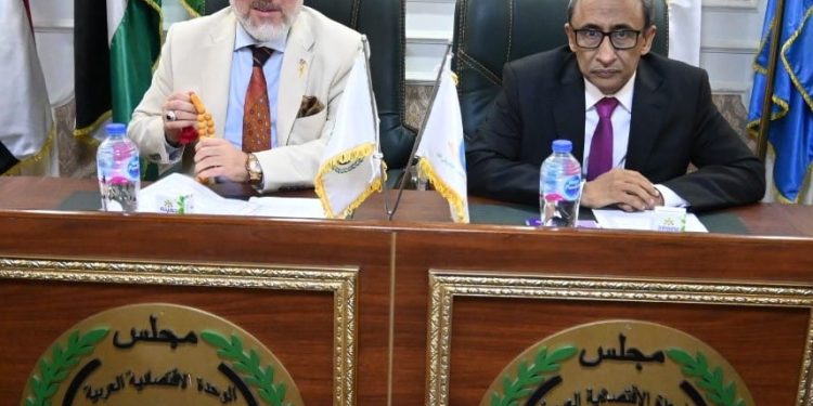خبراء الاتحاد العربي لمكافحة التزويير والتزييف يتصدون لمشكلة التزييف ومخاطر الأمن السيبراني