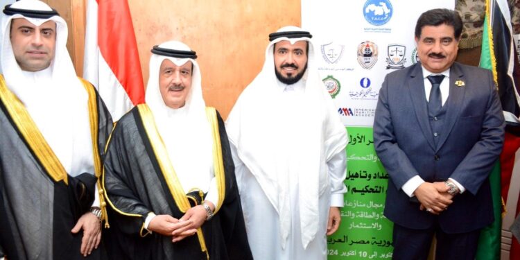 المؤتمر الدولي الأول لحماية البيئة والتحكيم الدولي يختتم أعماله بإطلاق مبادرات تحسين الاستثمار