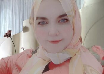 (( الشوك والقرنفل ))