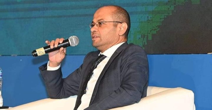 رئيسا البورصة المصرية والتمثيل التجاري يفتتحان ورشة عمل افتراضية لأعضاء التمثيل التجاري