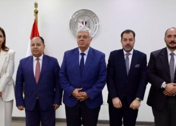 وزير التعليم العالي يستقبل رئيس الهيئة القومية للتأمين الصحي الشامل