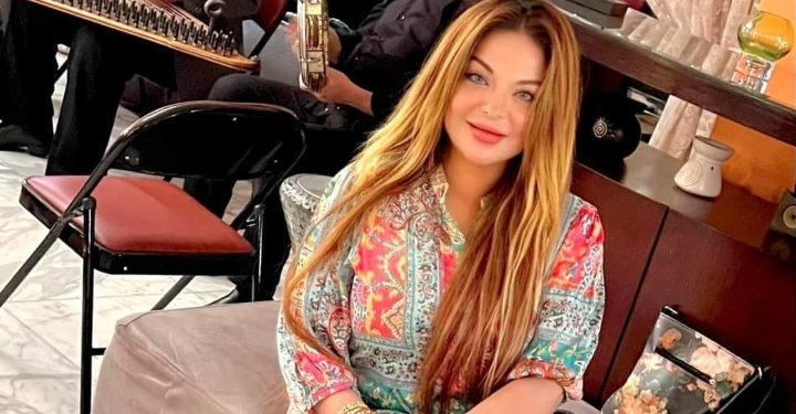 الأعلاميه شذا شعبان يتم تكريمها  فى مؤتمر أكسفورد الدولى كمتحدث رسمى وتواصل التالق المستمر