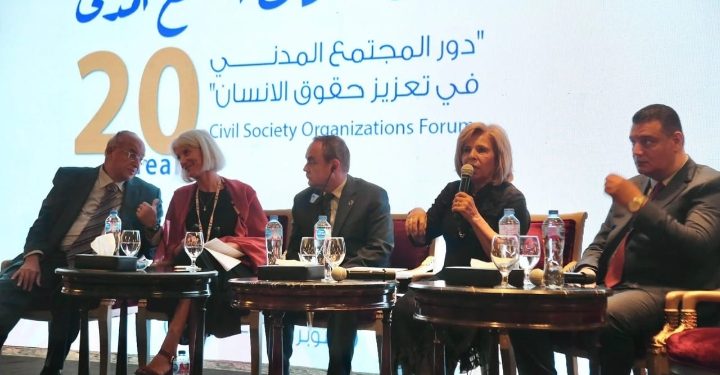 «القومى لحقوق الإنسان» وعقد ملتقى منظمات المجتمع المدنى