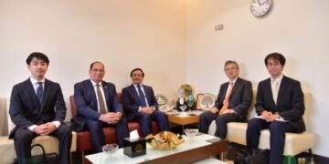 المدير العام للمنظمة العربية للتنمية الإدارية يستقبل سفير اليابان بالقاهرة