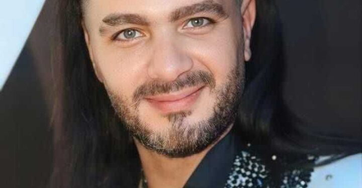 الفنان أحمد ابوزيد يبهر جمهوره على وسائل التواصل الأجتماعى