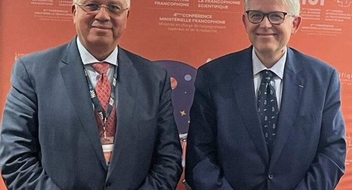وزير التعليم العالي يلتقي بنظيره الفرنسي لبحث سُبل التعاون المُشترك