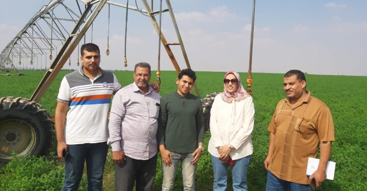 إسلام أبوالمجد يستعرض تقريرًا حول إنجازات ومشروعات شعبة التطبيقات الهندسية والمياه بهيئة الاستشعار من البُعد