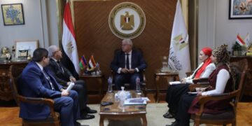 وزير التعليم العالي يستقبل سفير أذربيجان لبحث آفاق التعاون المُشترك