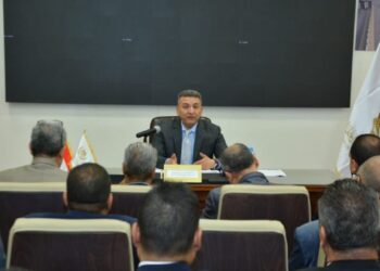 عقد اجتماعا مع قيادات وزارة التموين والوكلاء المديريات للتأكيد علي توافر السلع والمخزون الاستراتيجي