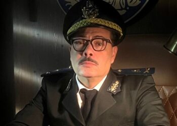 د. وائل متولي يتألق بدور الإعلامي في “أوراق التاروت” ويواصل النجاحات الفنية والطبية