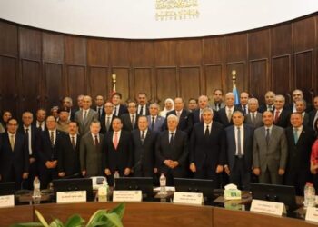 رئيس جامعة كفر الشيخ يشارك في اجتماع المجلس الأعلى للجامعات المنعقد بجامعة الإسكندرية