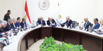 وزير التعليم العالي يستقبل الأمين العام لاتحاد الجامعات العربية ورئيس مجلس إدارة الشبكة العربية الأوروبية لتدريب القيادات الجامعية أرلين ARELEN