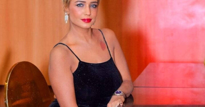 البلوجر روبى المنفلوطى تبهر جمهورها بالأسود بظهور مميز  على السوشيال ميديا