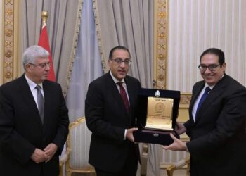 احتفالية كبرى بقاعة الاحتفالات بجامعة القاهرة بمناسبة اليوبيل الذهبى لخريجي هندسة القاهرة دفعات 1969 – 1973م