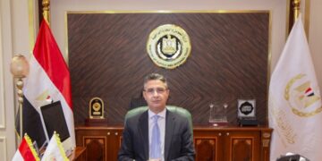 الدكتور شريف فاروق وزير التموين : تشديد الرقابة على مكاتب تقديم الخدمات التموينية للمواطنين